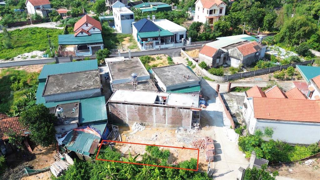 Cần bán ô đất 98m2 gần nút giao cao tốc tân an