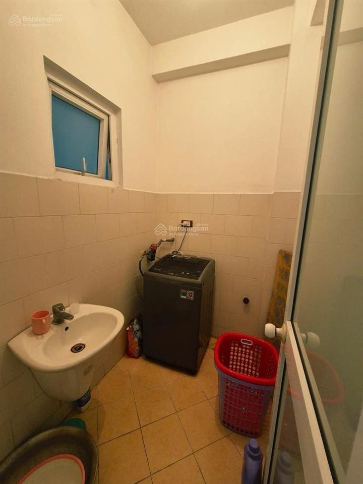 Cực hiếm ! nhà phố thái thịnh, trung tâm , dân xây, ô tô nhỏ đỗ cửa, ngõ nông. 45m2 x 5t 15.9 tỉ