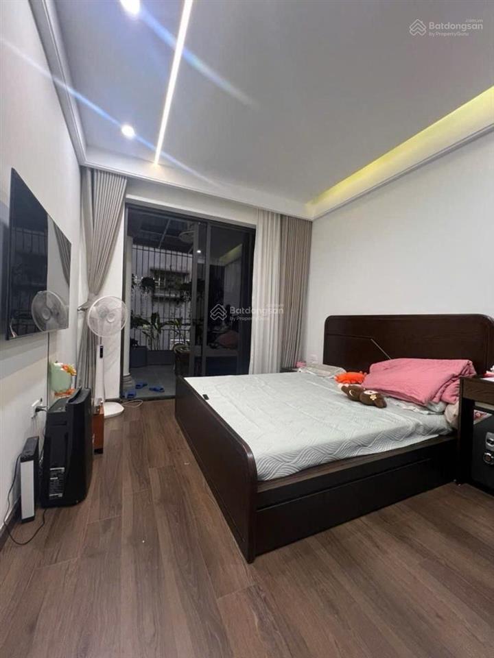 Siêu đẹp! trung tâm cầu giấy, 2 thoáng trước sau, nhà phố xuân thủy. 50m2 x 4t 15.5 tỉ