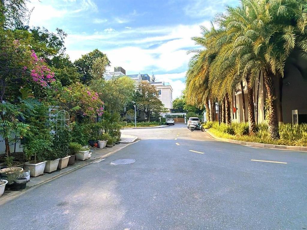 Bán biệt thự tại kđt tây hồ tây  starlake hà nội, 85 tỷ, 132 m2, chính chủ tốt