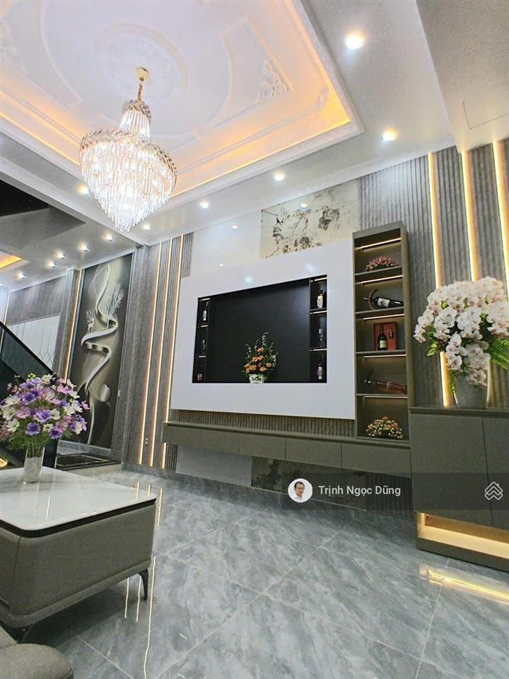 Bán nhà 4 tầng mặt đường nguyễn văn linh, lê chân, hải phòng, kinh doanh buôn bán ok, giá 6,95 tỷ