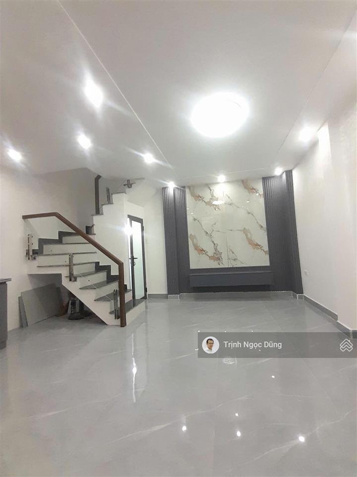 Bán nhà 2 tầng dân xây đà nẵng ngô quyền hải phòng, giá 1.699 tỷ.