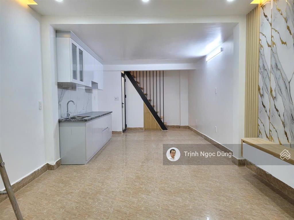 Bán nhà 2 tầng xây độc lập thiên lôi vĩnh niệm lê chân hải phòn, giá 1.85 tỷ.