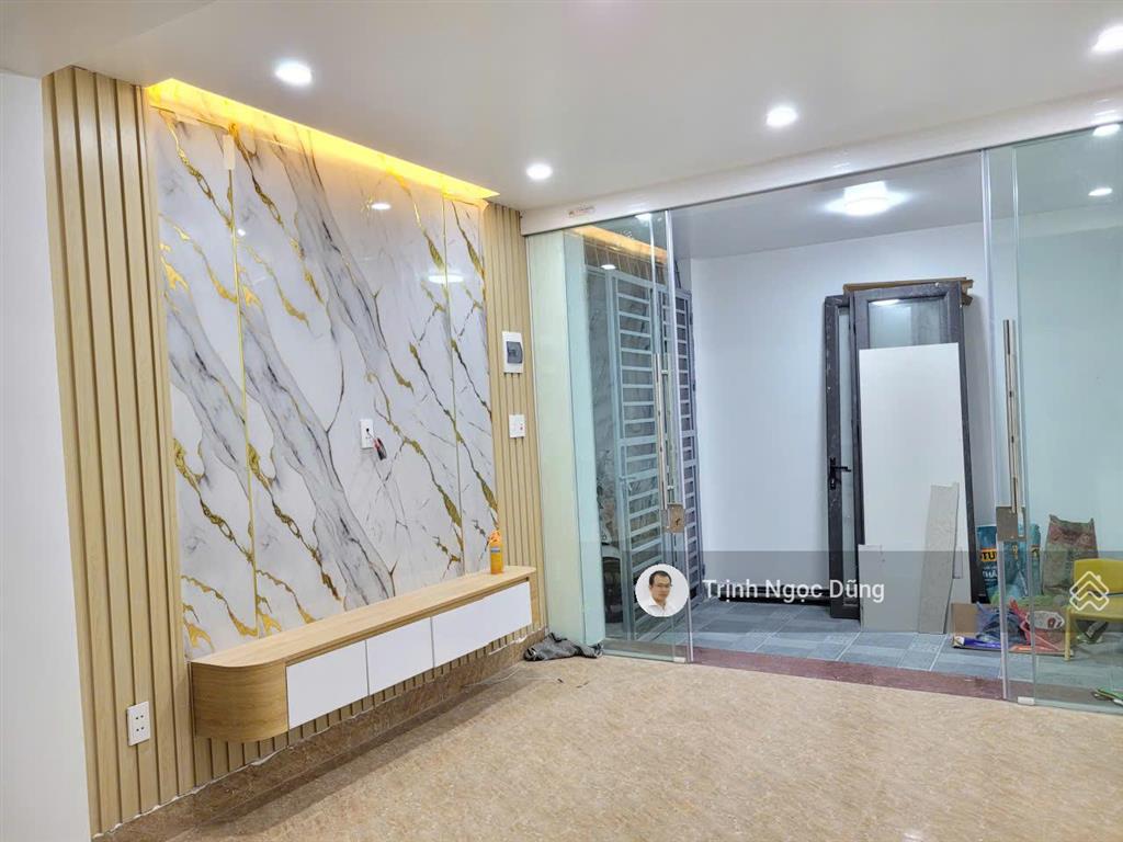 Bán nhà 2 tầng xây độc lập thiên lôi vĩnh niệm lê chân hải phòn, giá 1.85 tỷ.