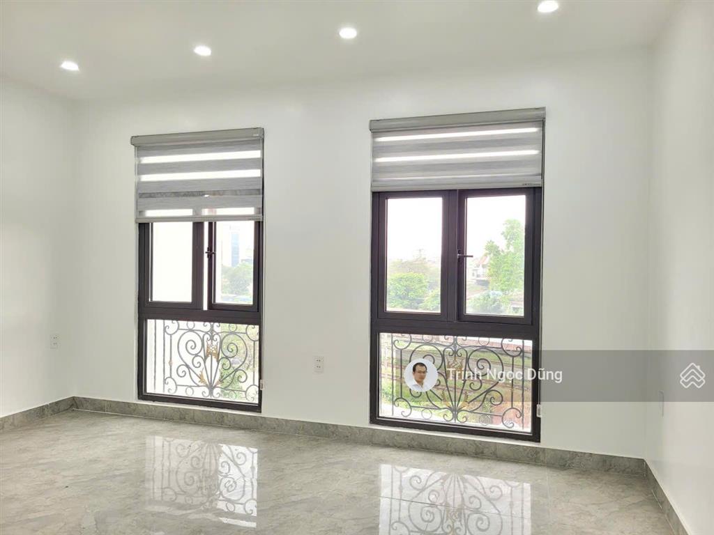 Bán nhà 4 tầng shophouse grand tower sở dầu hồng bàng hải phòng, kinh doanh buôn bán ok, giá 5.5 tỷ