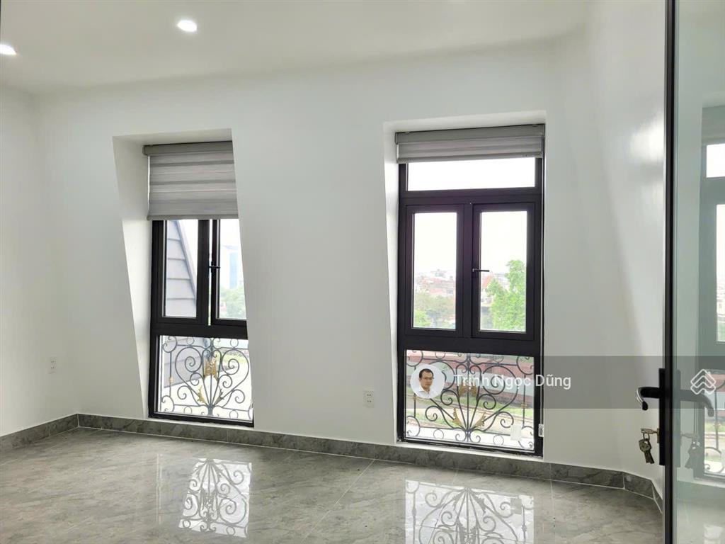 Bán nhà 4 tầng shophouse grand tower sở dầu hồng bàng hải phòng, kinh doanh buôn bán ok, giá 5.5 tỷ