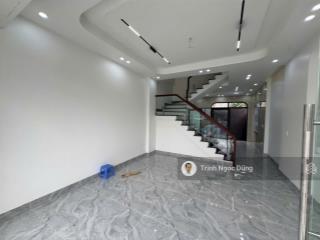 Bán nhà 3 tầng độc lập trà khê anh dũng dương kinh, hải phòng, oto đỗ cửa, giá 3.2 tỷ.