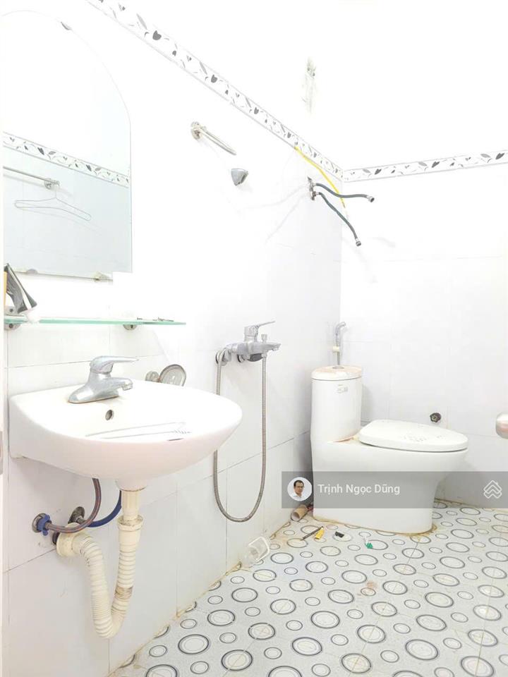 Bán nhà 3 tầng mặt đường hải thành 1 dương kinh hải phòng, oto vào nhà, kinh doanh ok, giá 2.85 tỷ.