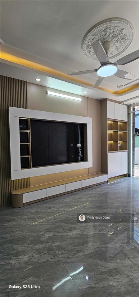 Bán nhà 4 tầng lô góc mặt ngõ đường thiên lôi hải phòng, oto vào đến cửa, giá 4.65 tỷ. kèm nội thất
