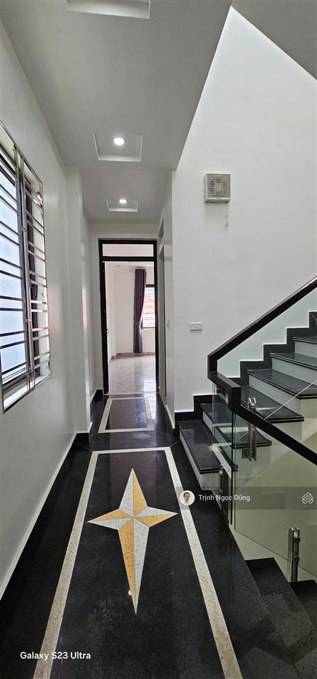 Bán nhà 4 tầng lô góc mặt ngõ đường thiên lôi hải phòng, oto vào đến cửa, giá 4.65 tỷ. kèm nội thất
