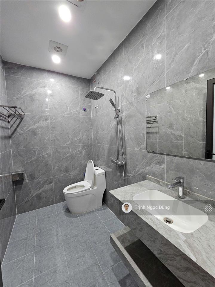 Bán nhà 4 tầng thiên lôi gần ngã tư phúc tăng lê chân hải phòng, oto đỗ cửa, giá 4.15 tỷ. tặng đồ.