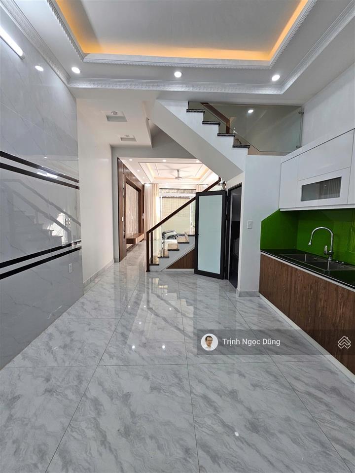 Bán nhà 4 tầng thiên lôi gần ngã tư phúc tăng lê chân hải phòng, oto đỗ cửa, giá 4.15 tỷ. tặng đồ.