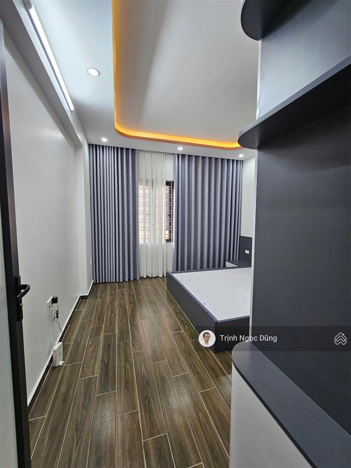 Bán nhà 4 tầng thiên lôi gần ngã tư phúc tăng lê chân hải phòng, oto đỗ cửa, giá 4.15 tỷ. tặng đồ.