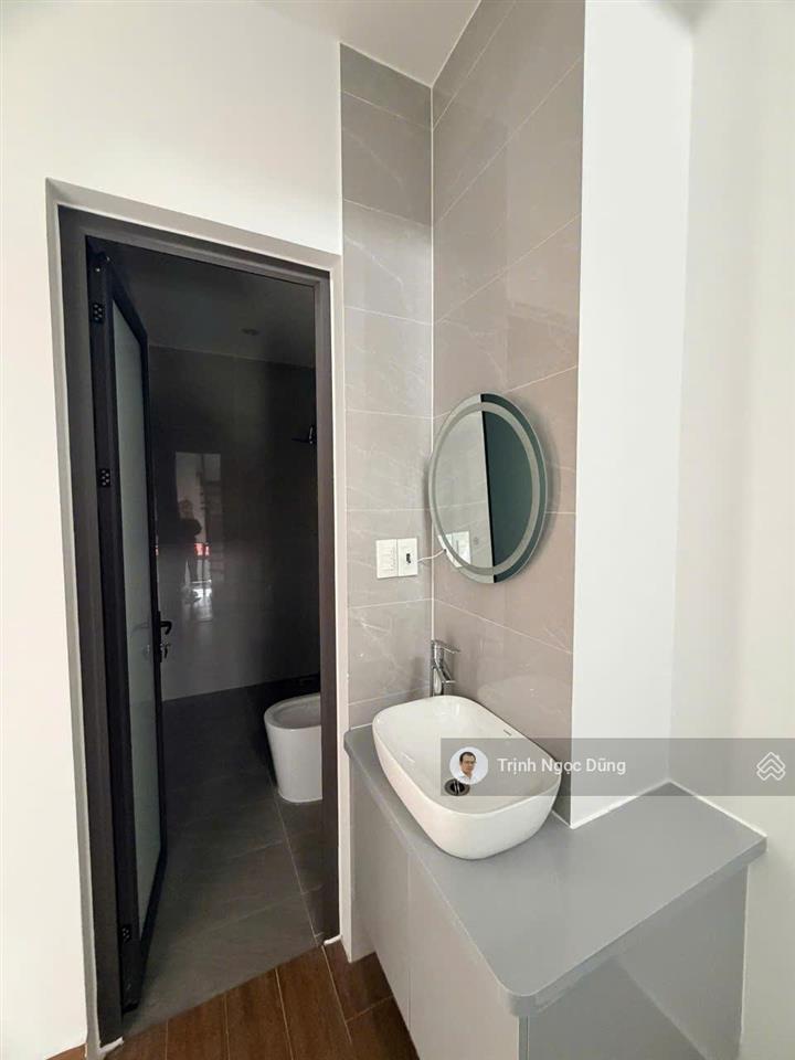 Bán nhà 3 tầng xây độc lâp hải thành 2 dương kinh hải phòng, oto đỗ cửa, giá 2.8 tỷ.