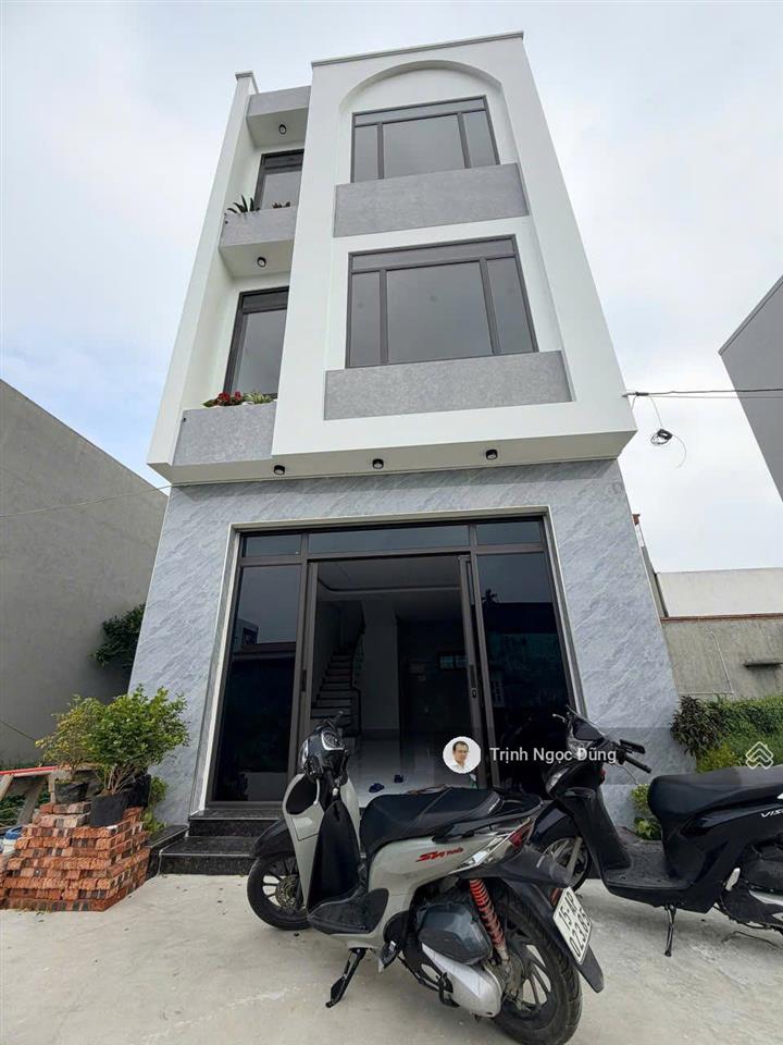 Bán nhà 3 tầng xây độc lâp hải thành 2 dương kinh hải phòng, oto đỗ cửa, giá 2.8 tỷ.