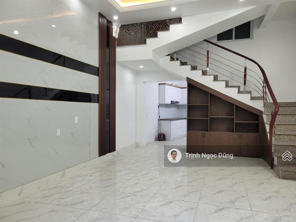 Bán nhà 3 tầng độc lập trung hành đằng lâm hải an hải phòng, oto vào nhà, kinh doanh ok giá 3.39 tỷ