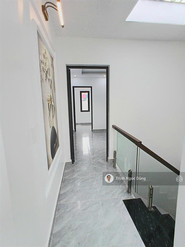 Bán nhà 3 tầng xây độc lập sân cổng riêng đình đông đông hải lê chân hải phòng, giá 3.25 tỷ.