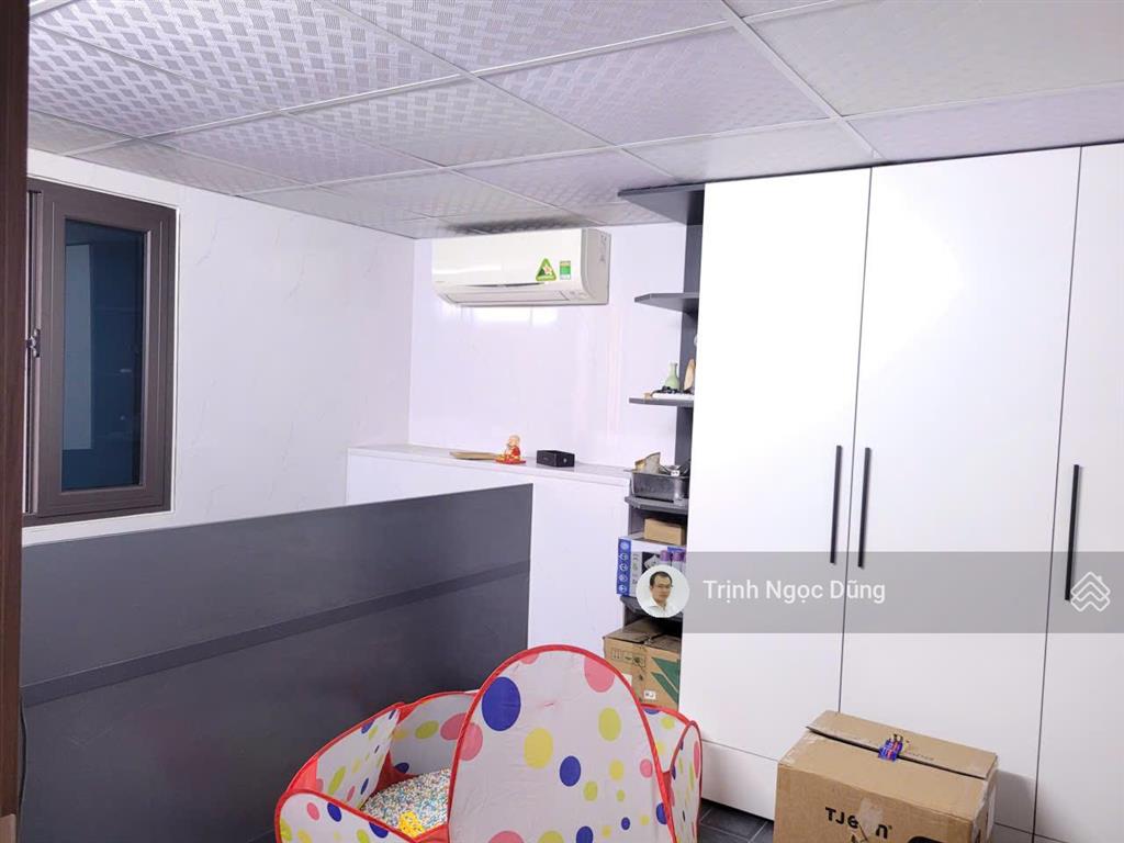 Bán nhà 3 tầng dân xây độc lâp cát linh tràng cát hải an hải phòng, oto đỗ cửa, giá 2.35 tỷ.