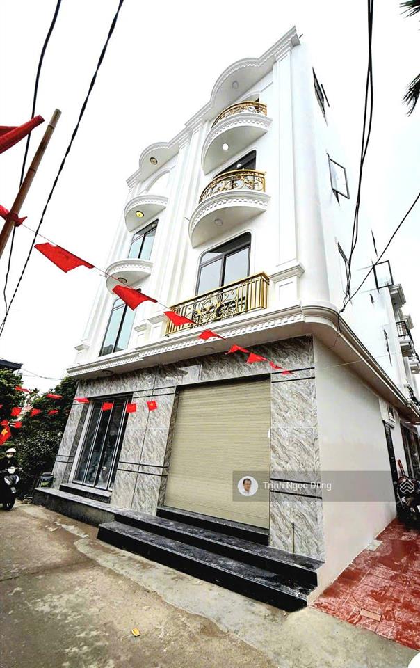 Bán nhà 4 tầng lô góc lũng đông thông tđc gốc lim đằng hải hải an hải phòng, giá 4.15 tỷ.