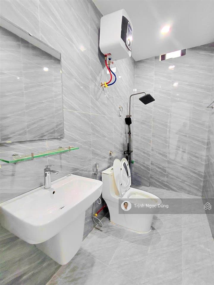 Bán nhà 4 tầng lô góc lũng đông thông tđc gốc lim đằng hải hải an hải phòng, giá 4.15 tỷ.