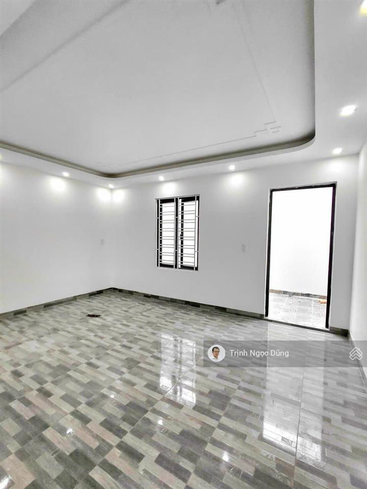 Bán nhà 4 tầng lô góc lũng đông thông tđc gốc lim đằng hải hải an hải phòng, giá 4.15 tỷ.