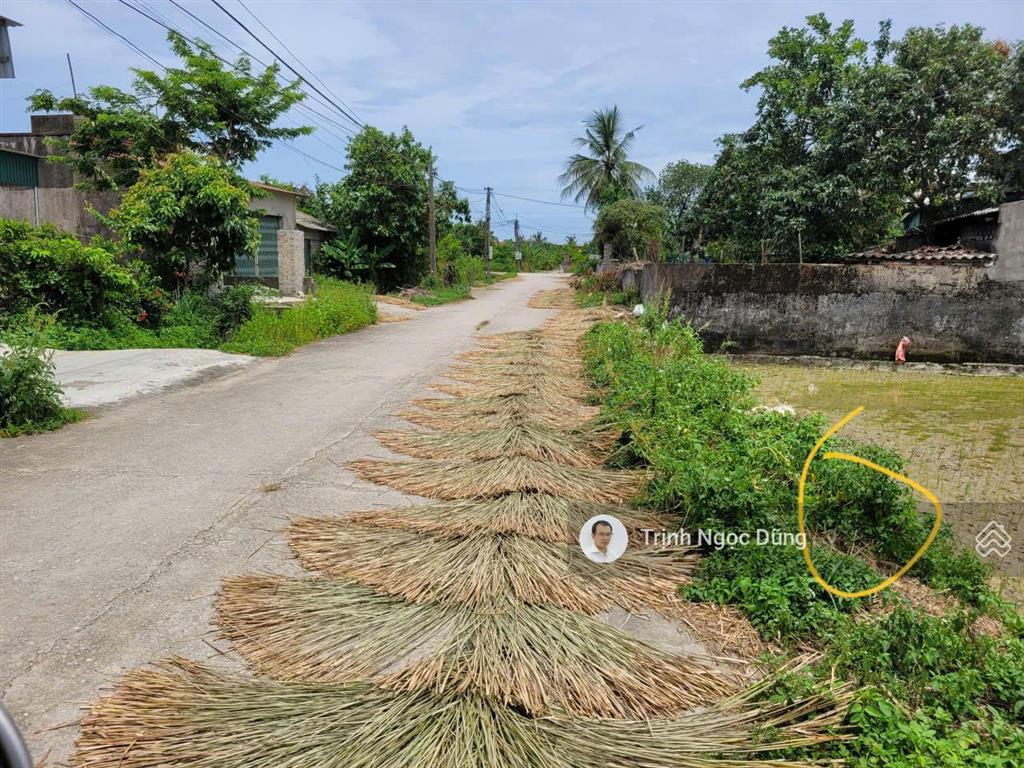 Cần bán gấp đất thôn ngọc đới, xã quảng phúc(cũ) nay là xã quảng ngọc quảng xương, giá 675 triệu