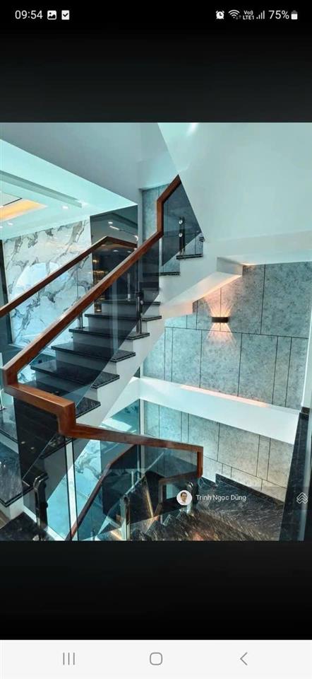 Bán nhà 4 tầng mặt đường vân quan đa phúc dương kinh hải phòng, ôtô vào nhà kd buôn bán, giá 4.6 tỷ
