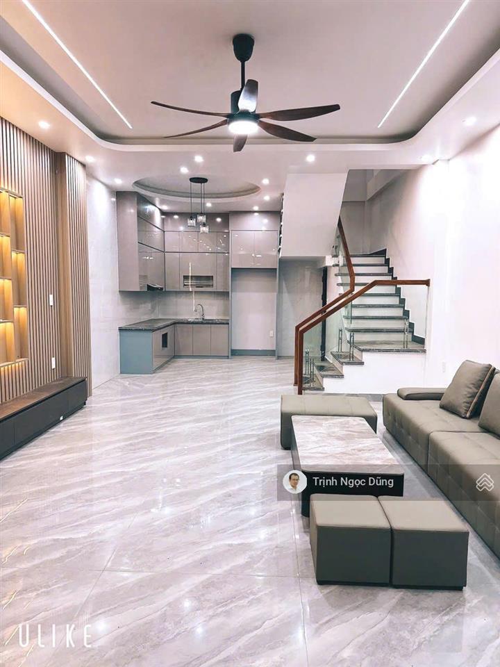 Bán nhà 4 tầng mới độc lập tôn đức thắng ngã 4 an dương lê chân hải phòng, oto vào nhà, giá 5.5 tỷ.