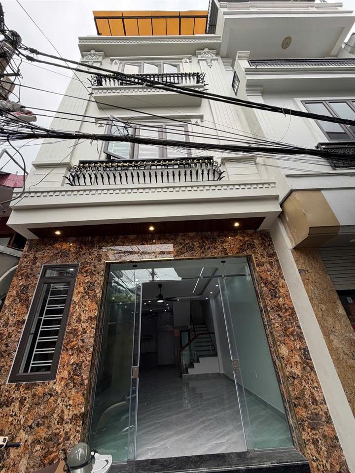 Bán nhà 4 tầng mới độc lập tôn đức thắng ngã 4 an dương lê chân hải phòng, oto vào nhà, giá 5.5 tỷ.