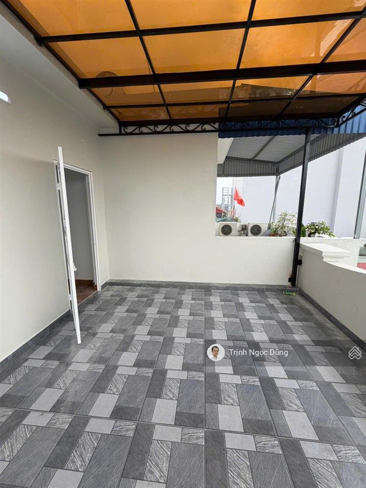 Bán nhà 4 tầng mới độc lập tôn đức thắng ngã 4 an dương lê chân hải phòng, oto vào nhà, giá 5.5 tỷ.