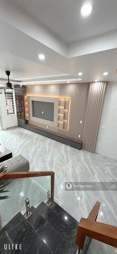 Bán nhà 4 tầng mới độc lập tôn đức thắng ngã 4 an dương lê chân hải phòng, oto vào nhà, giá 5.5 tỷ.