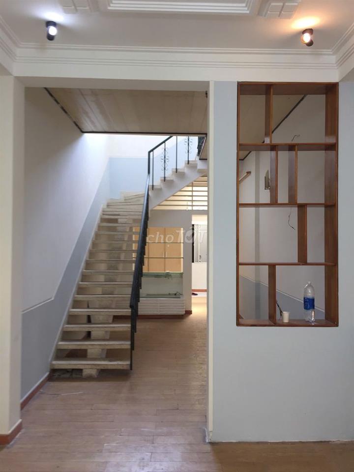 Nhà Tô Hiến Thành Quận 10