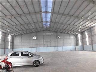 Cho thuê nhà kho 1200m2 đường xe công 40 feet tại phường hiệp thành