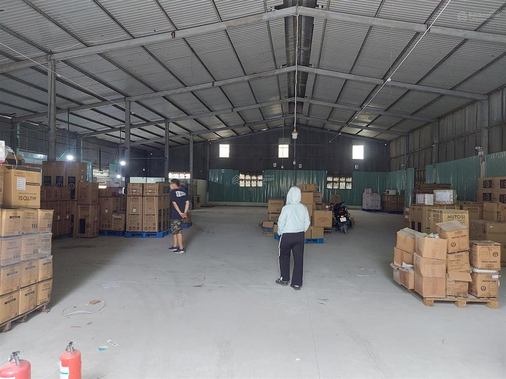 Cho thuê nhà xưởng 700m2 tại phường an phú đông quận 12