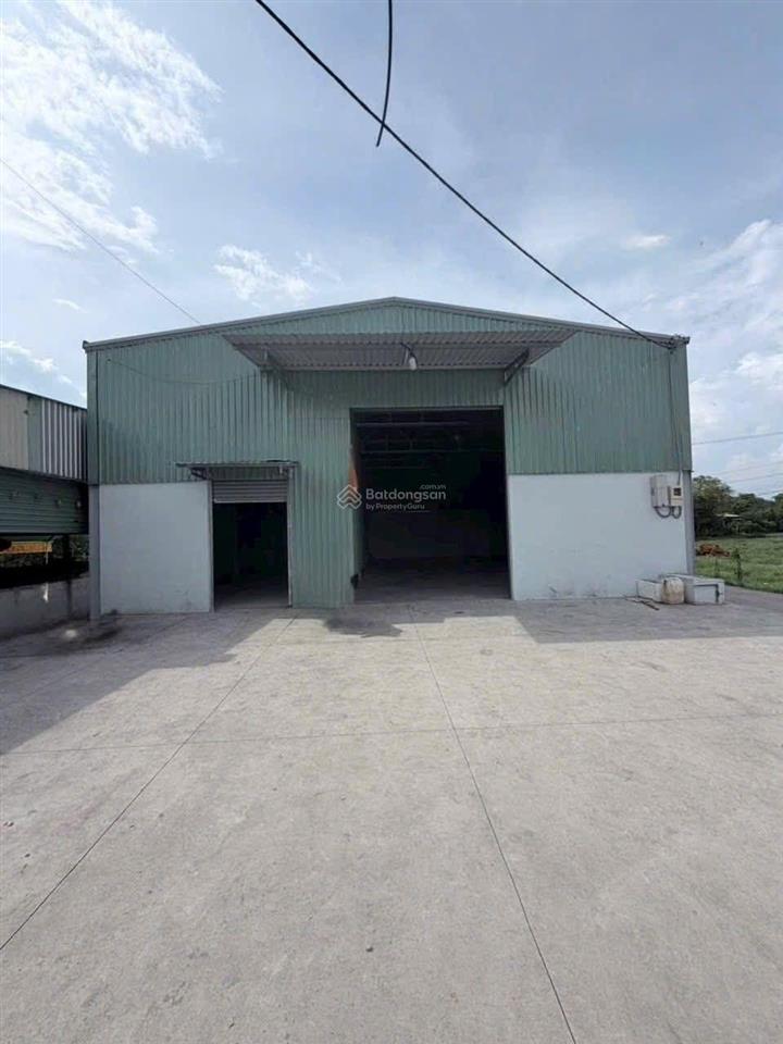 Cho thuê nhà xưởng 1100m quốc lộ 1a đường xe công 40 feet