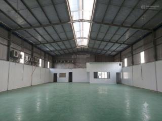 Cho thuê nhà xưởng 600m2 đường xe công 40 feet