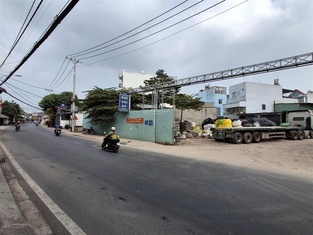 Cho thuê nhà xưởng 600m2 đường xe công 40 feet