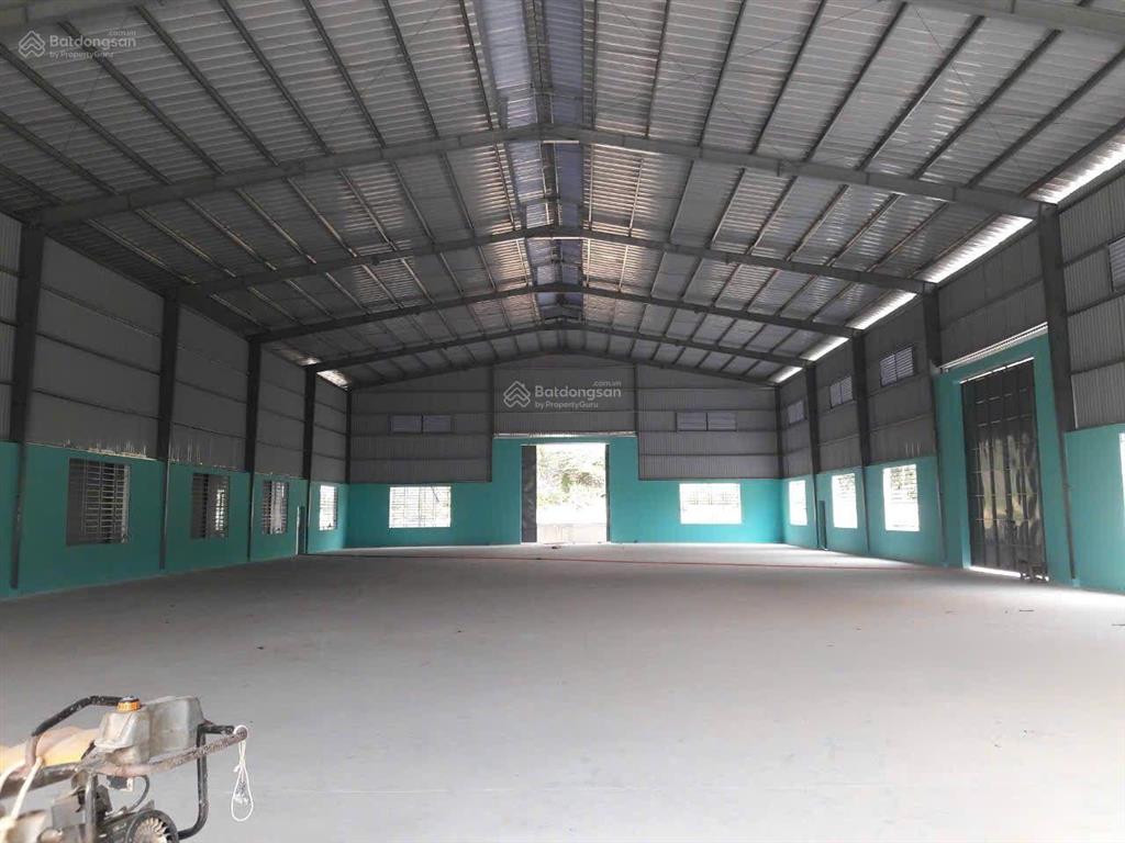 Cho thuê nhà xưởng 600m2 đường lê thị riêng, thới an