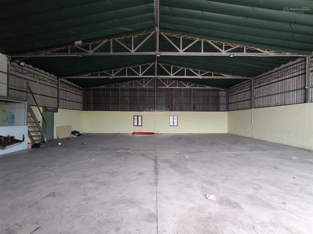 Cho thuê nhà xưởng 800m2 mặt tiền quốc lộ 1a, ngang 25m, đường xe công 40 feet lưu thông thoải mái