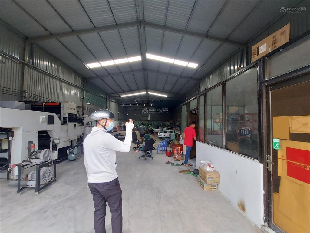 Cho thuê nhà xưởng 600m2 đường xe công 40 feet tại phường đông hưng thuận