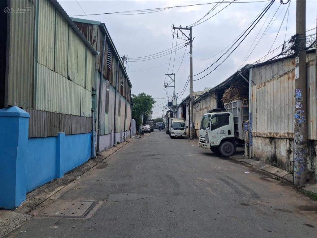 Cho thuê nhà xưởng 1300m2 tại phường thạnh xuân
