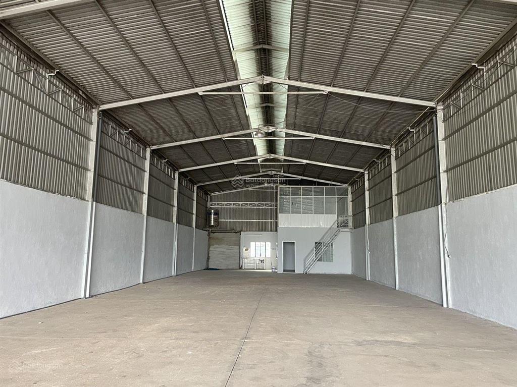 Cho thuê nhà xưởng 500m2, 700m2, 1200m2, 1500m2, 2500m2 đường xe công 40 feet lưu thông 24/7