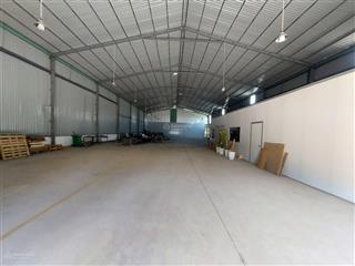 Cho thuê nhà xưởng 1600m2 gần cầu vượt tân thới hiệp
