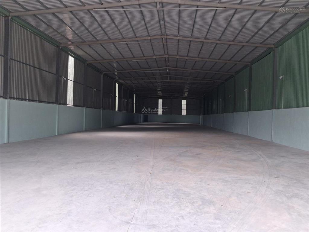 Cho thuê nhà xưởng 1400m2 đường xe công 40 feet lưu thông thoải mái
