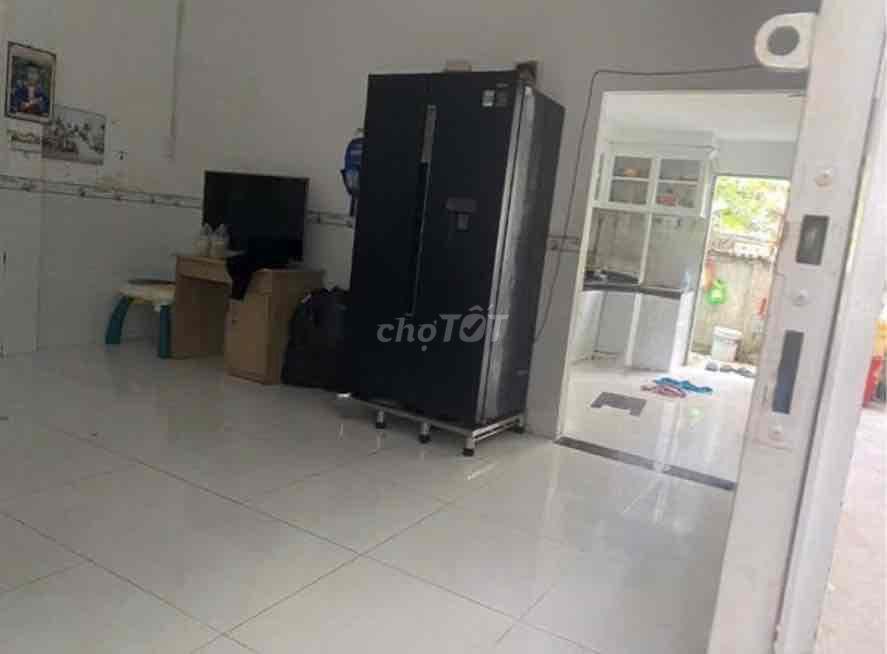 nhà SHR _ 40m m thổ cư _ 56 m _ DTSD 2 PN _ sát hẻm xe hoi