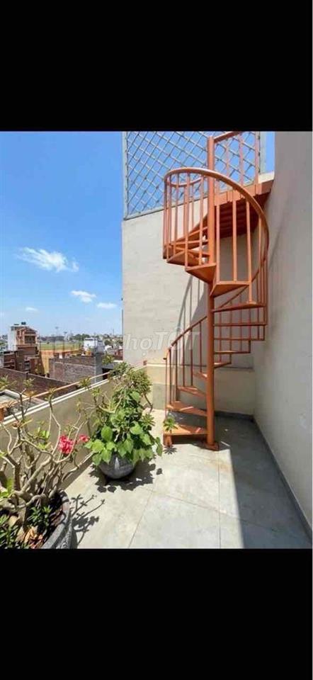 3 lầu _ Đường 12m _ 4 * 21 _ kinh doanh mua bán tốt