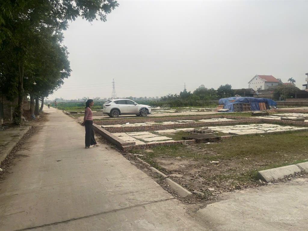 Bán đất đồng lạc, tiên dược, sóc sơn 40,3m², mặt tiền 4,8m, full thổ cư, giá 1,55 tỷ