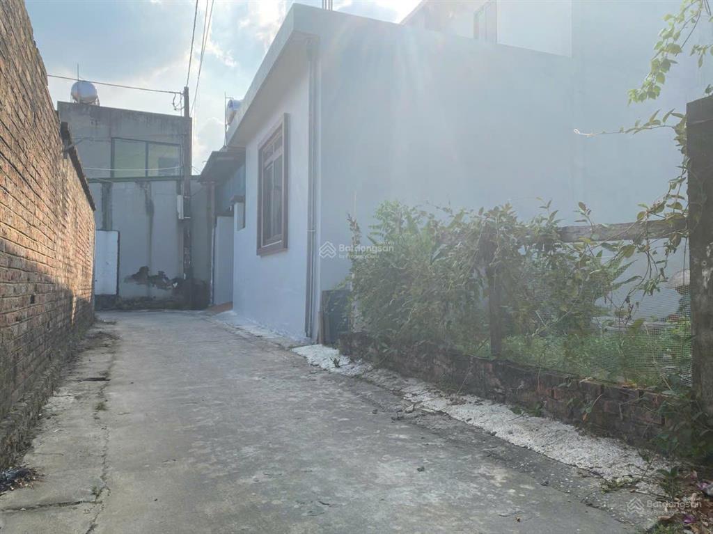 Chính chủ bán 55m² đất full thổ cư đông bài sóc sơn, gần 5 phút ra kcn nội bài, 5km ra sân bay