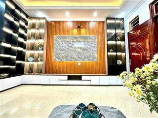 Bán nr 23 ngõ 235 yên hòa, 11 tỷ, 36m2, 4pn, 5wc, hàng hot