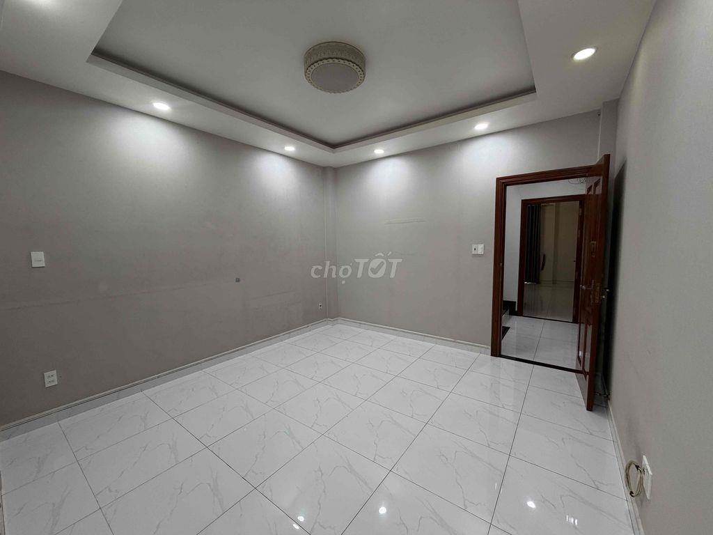 Nhà mặt tiền trung tâm Thủ Dầu Một